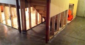 First Floor Mold Growth From Water Damage